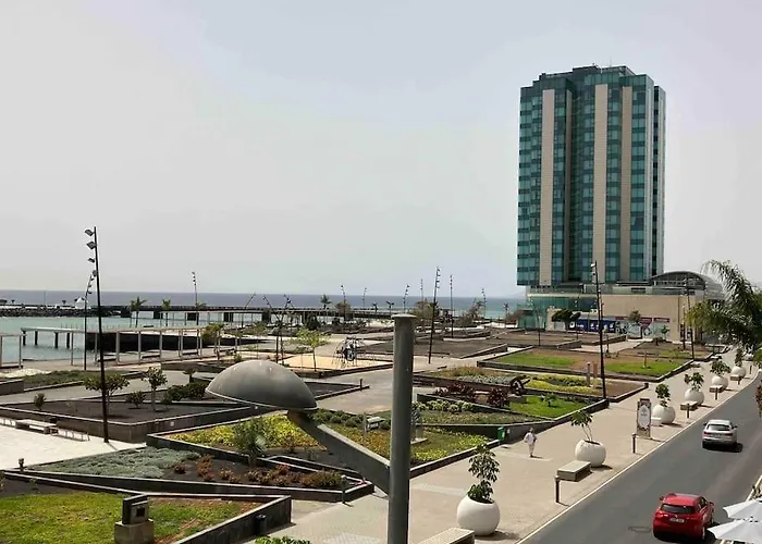 Sea&harbour أرّاثيفي